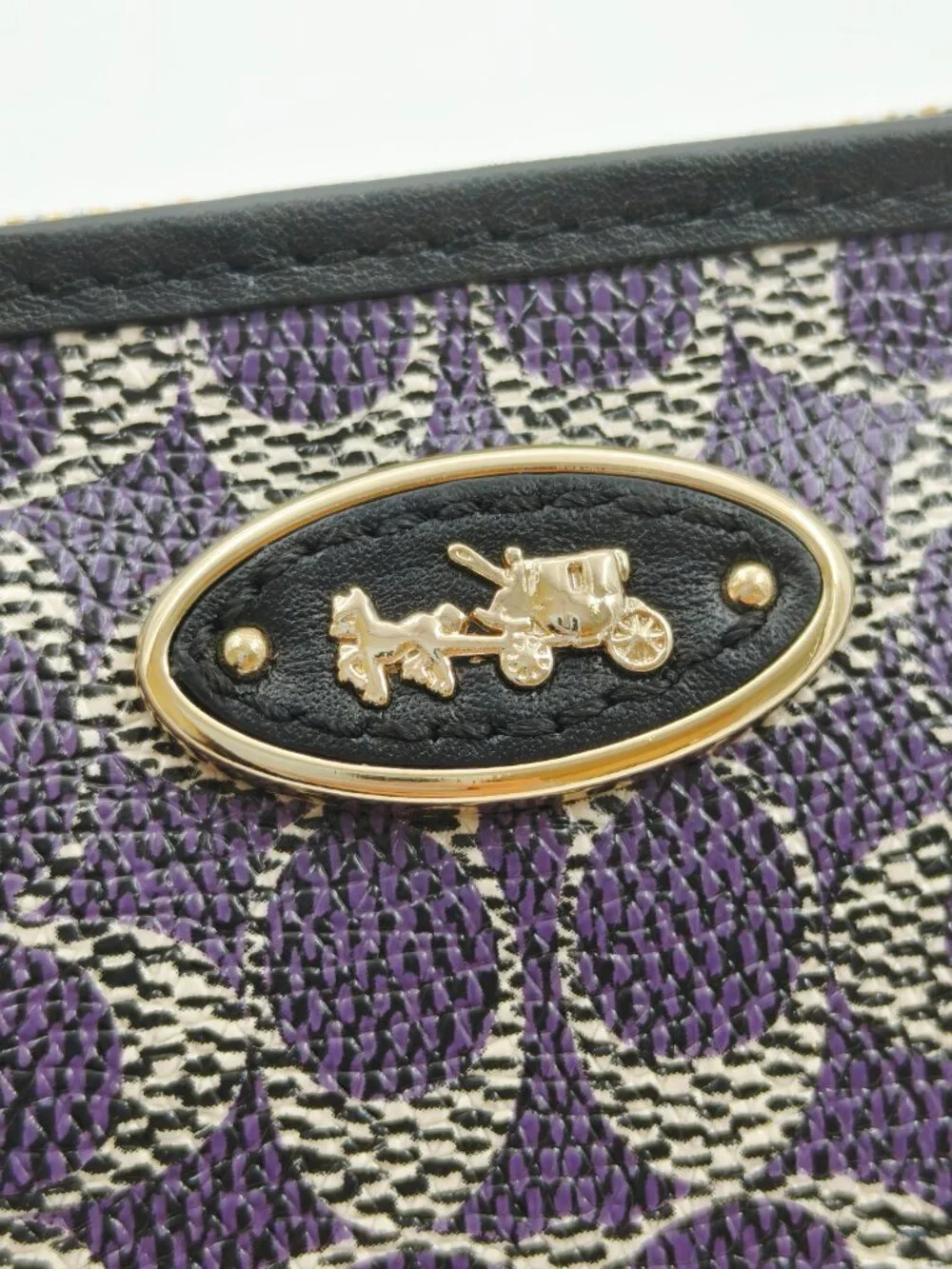 NWT Coach Signature Mini Wristlet Wallet